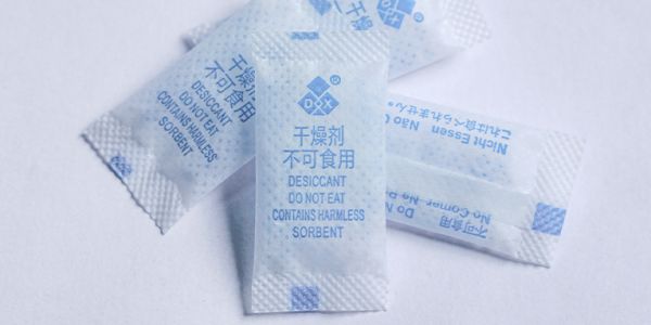 小顆粒大能量——硅膠干燥劑，用透明實(shí)力說(shuō)話
